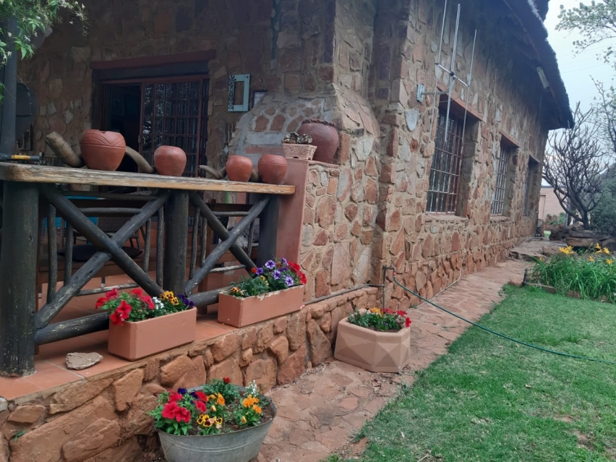 3 Bedroom Property for Sale in Rustenburg Rural North West